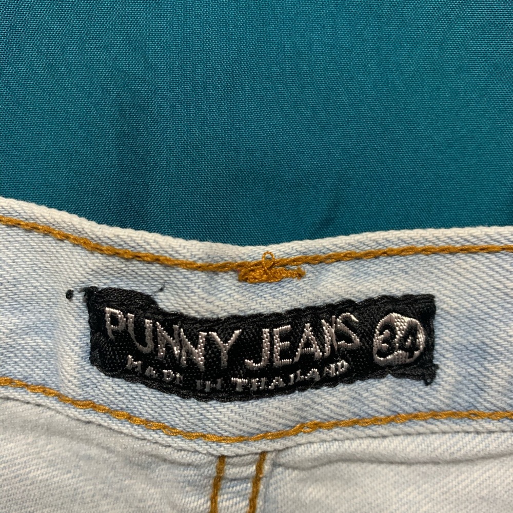 Jean - Picture 4 of 4